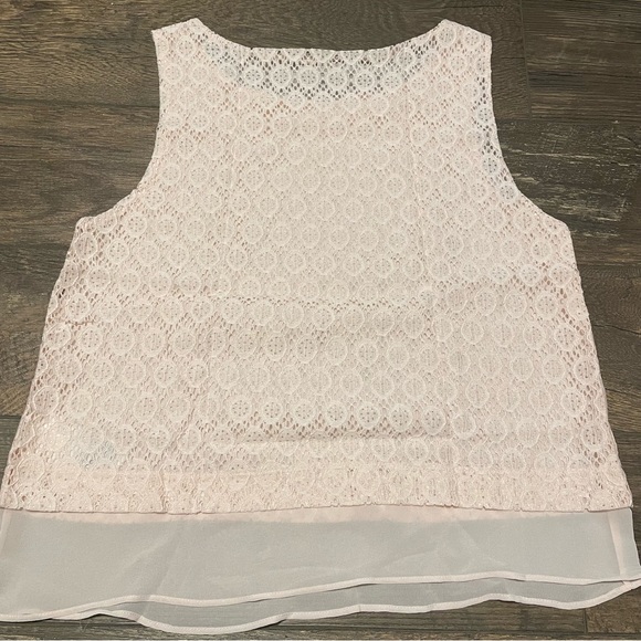 Banana‎ Republic Ivory Lace Sleeveless Tank Sz M - Picture 4 of 4